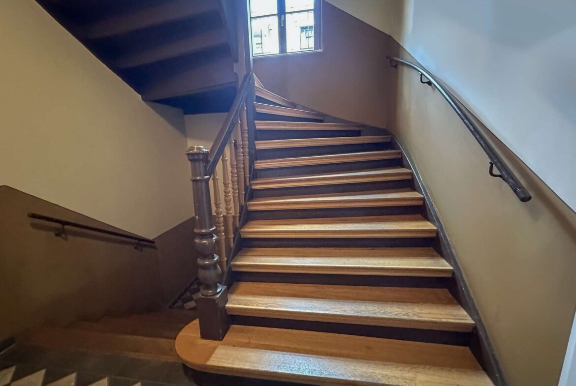 Gepflegtes Treppenhaus