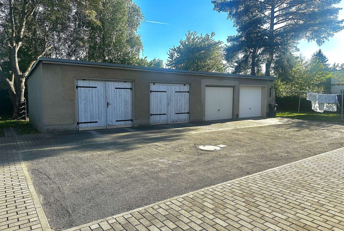 Garagen Haus 1