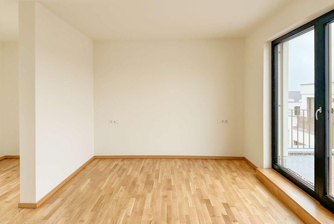 Schlafzimmer mit Terrassenzugang