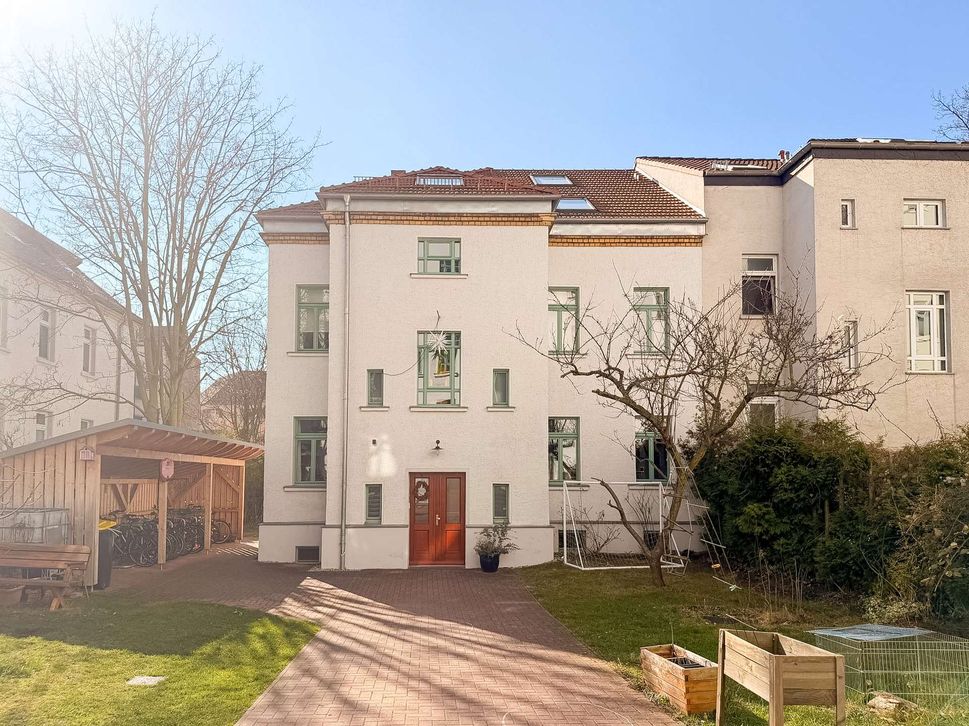 Innenhof mit Hinterhaus