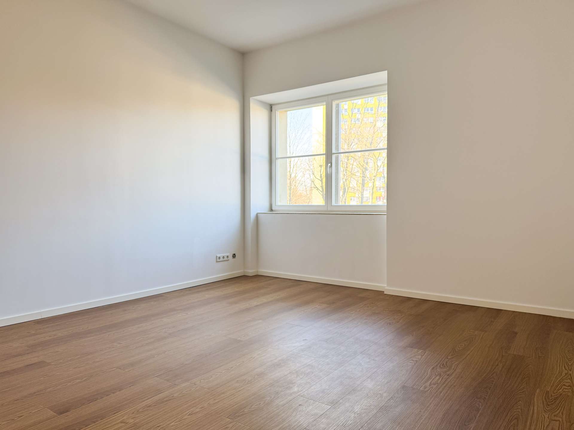 Geräumiges Schlafzimmer