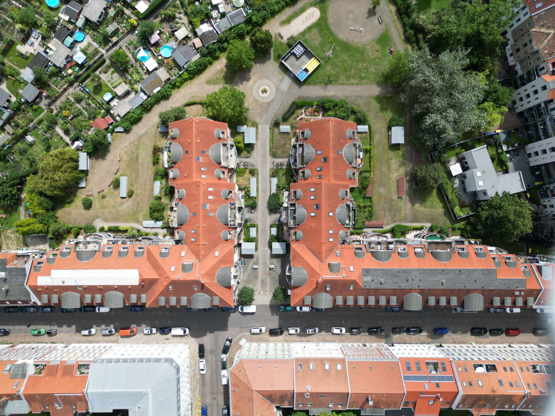 Luftbild Gesamtanlage