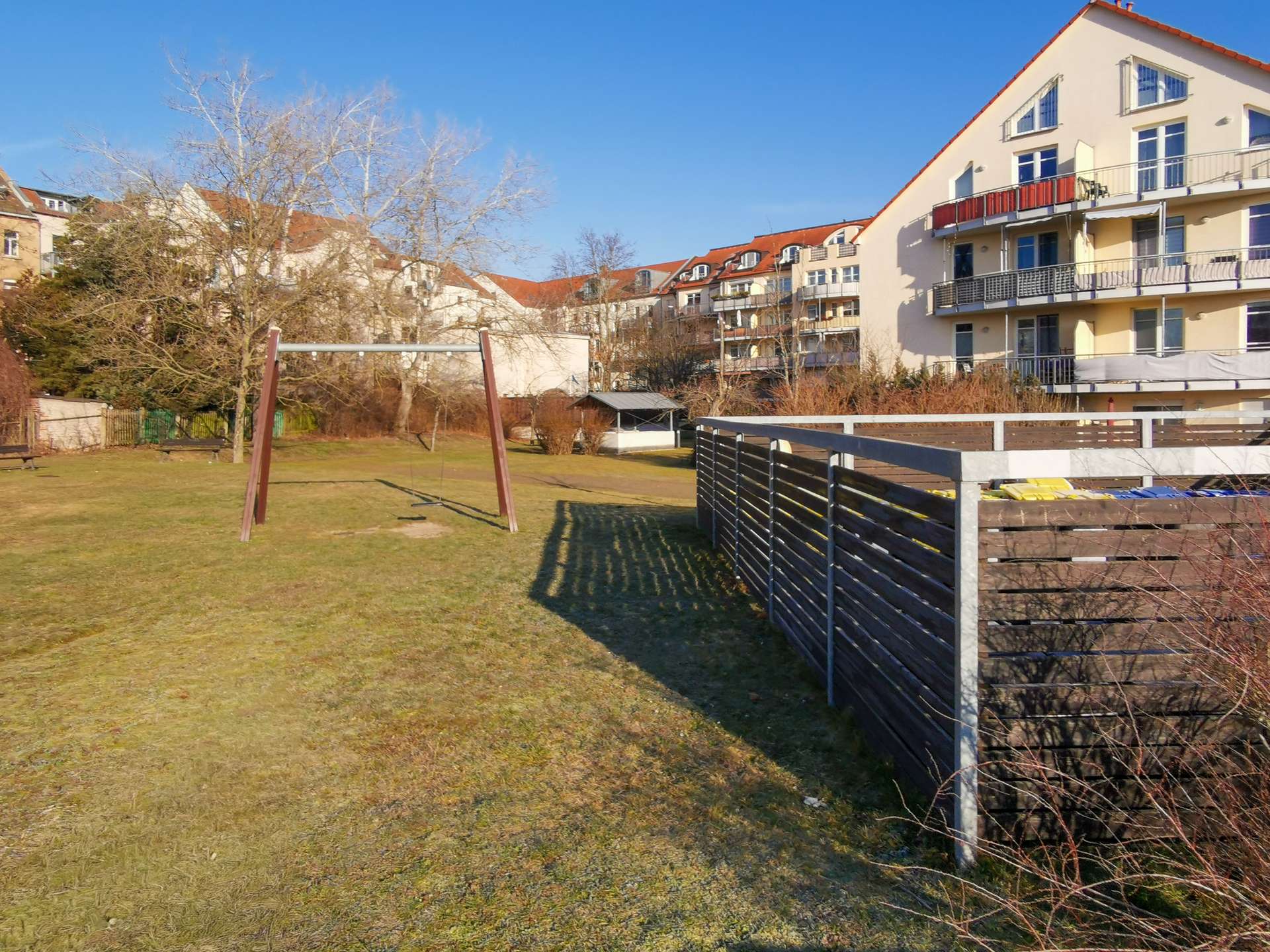 Parkähnl. Hinterhofgestaltung