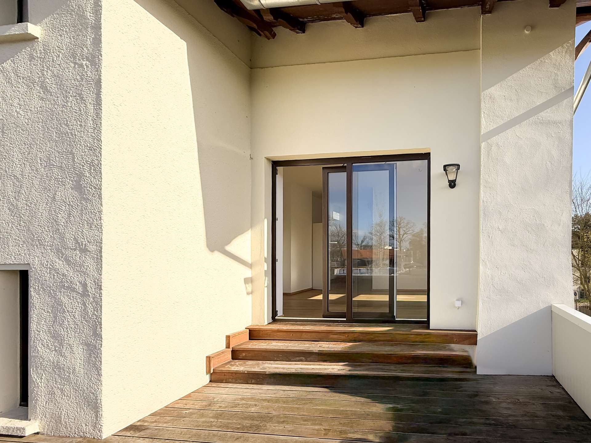 Blick ins Wohnzimmer