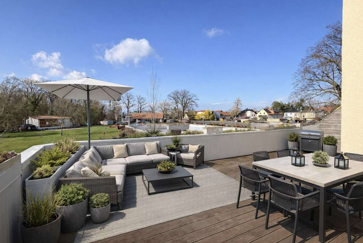 große Terrasse - KI generiert