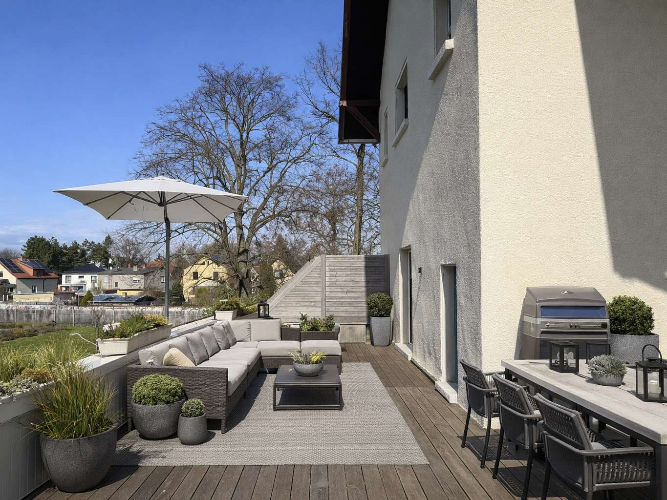 große Terrasse - KI generiert