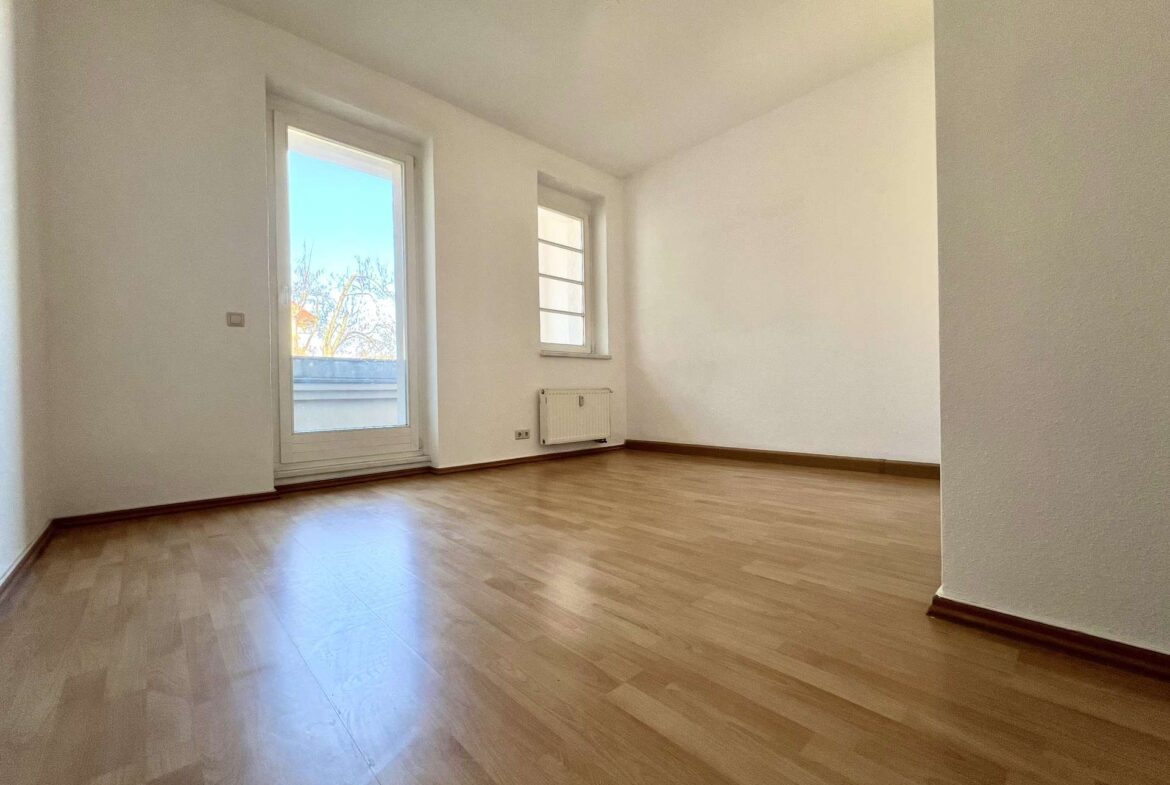 Schlafzimmer mit Balkonzugang