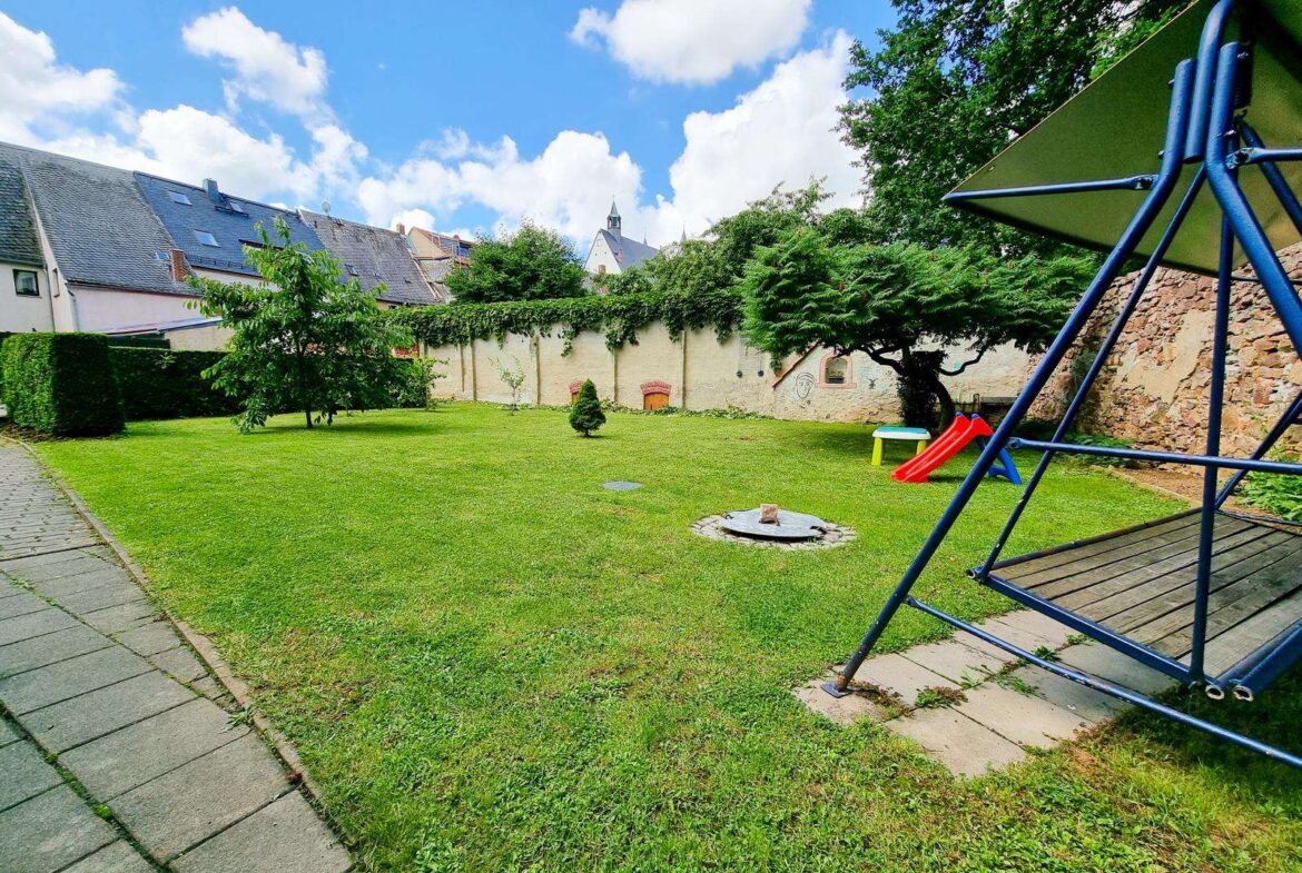 Großzügiges Grundstück