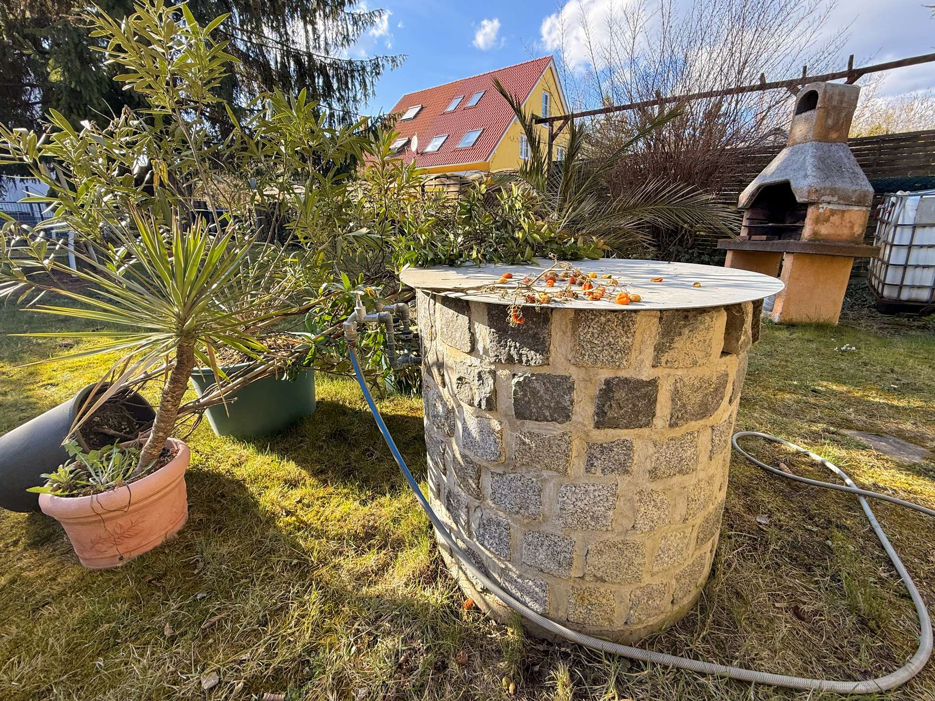 Brunnen (über Strom)