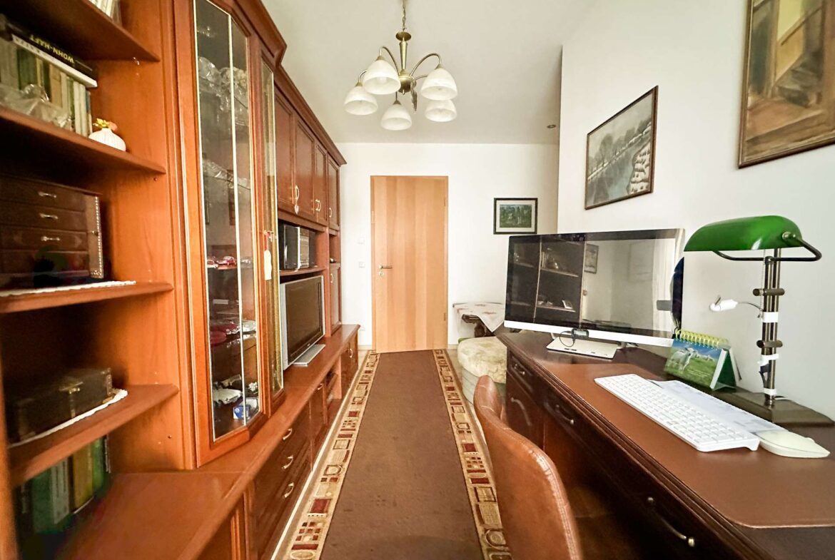 Arbeitszimmer