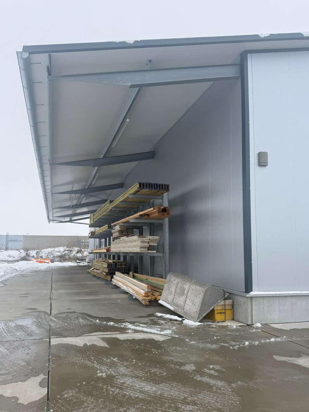 Lagermöglichkeiten außen