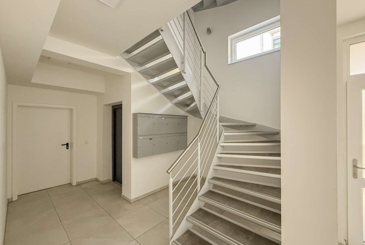 Gepflegtes Treppenhaus