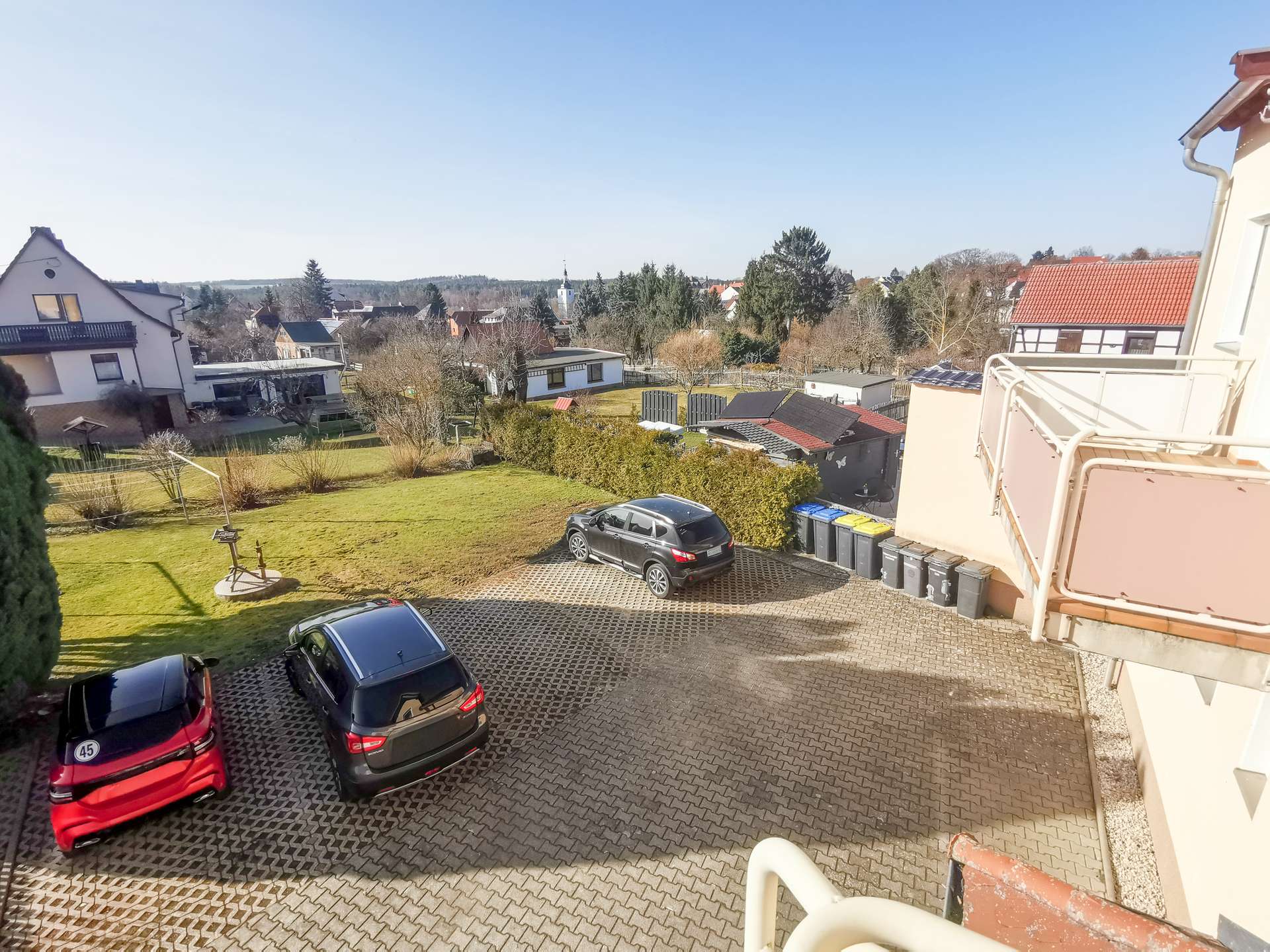 Außenansicht vom Balkon