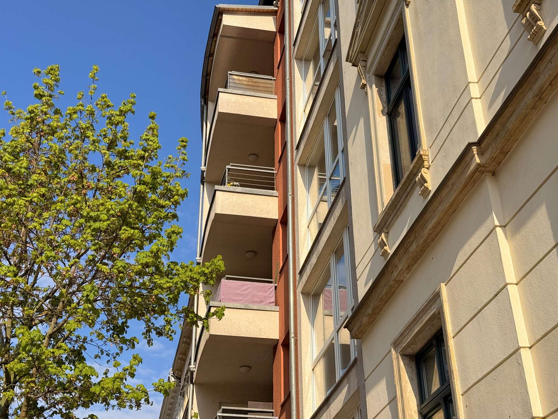 Blick zur Loggia