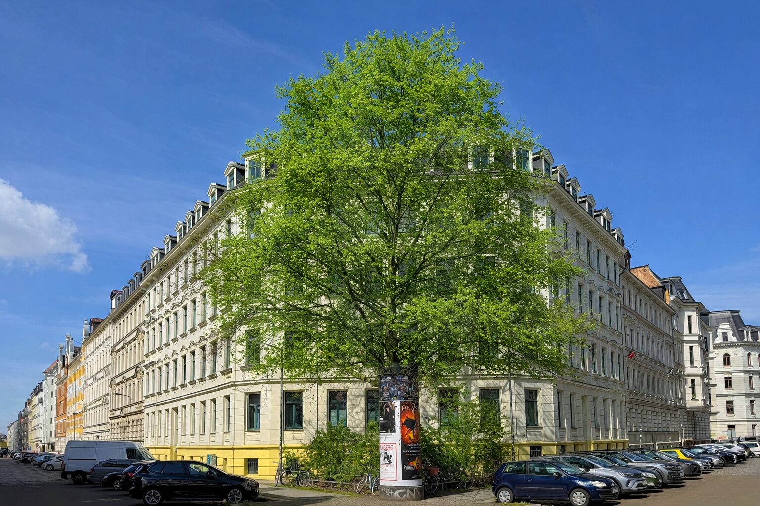 Straßenansicht