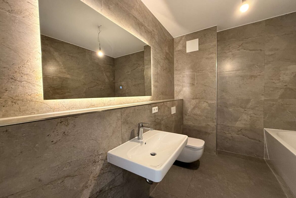 Badezimmer 2
