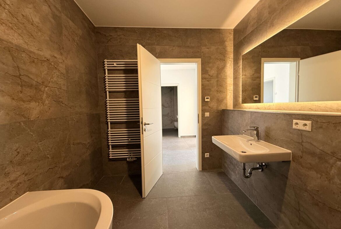 Badezimmer 2