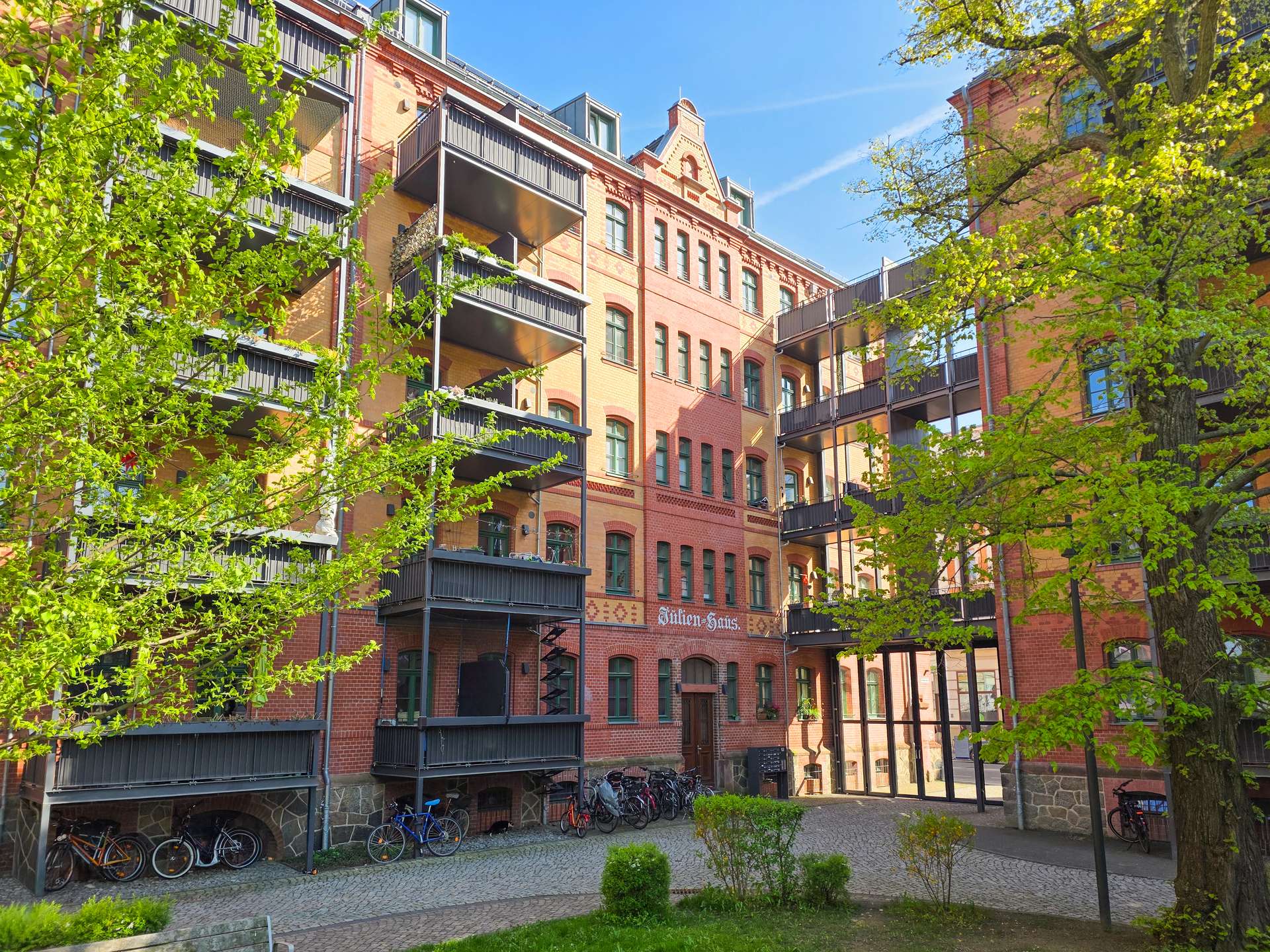 Innenhof am Julienhaus