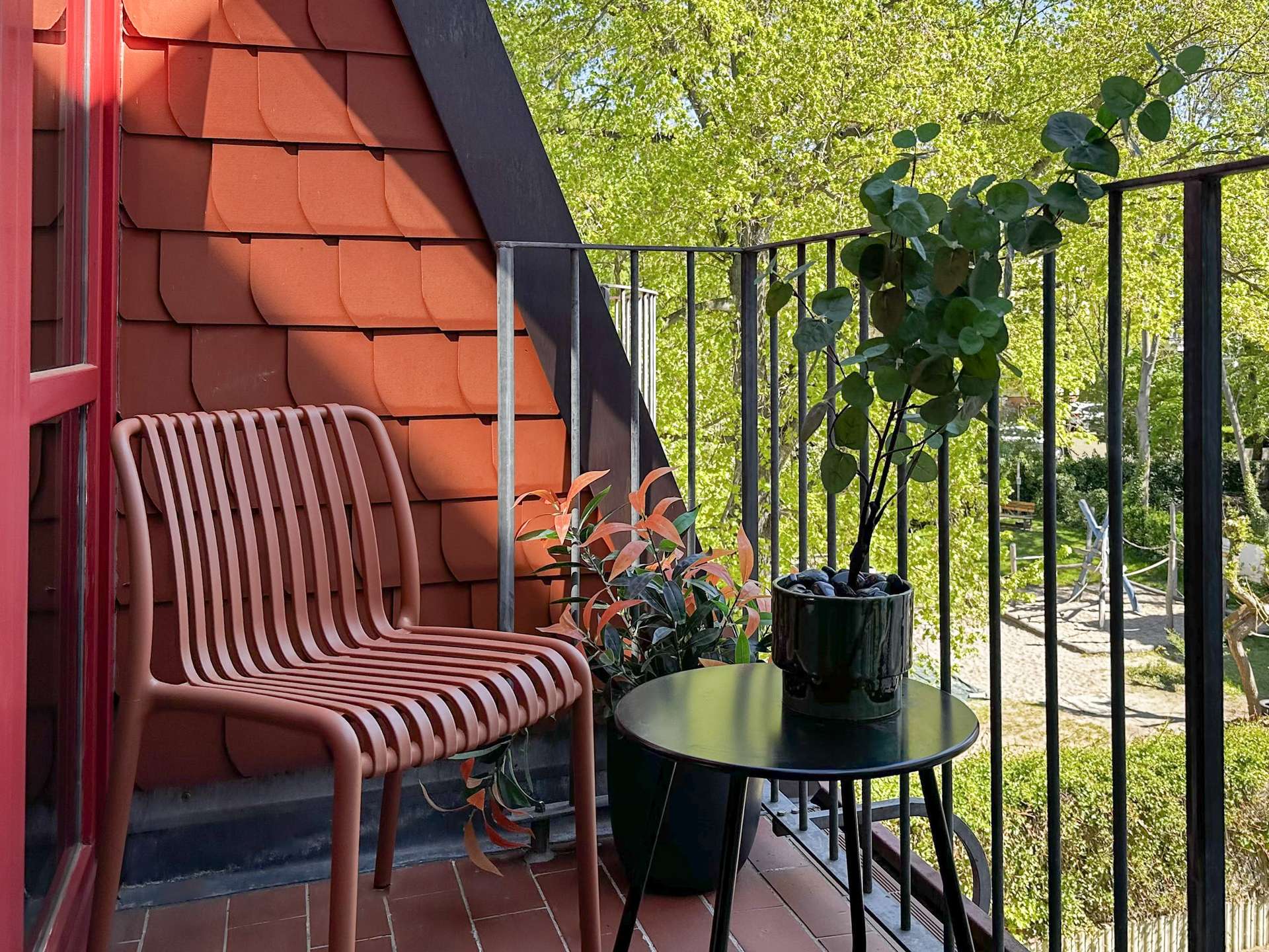Balkon mit Blick ins Grüne