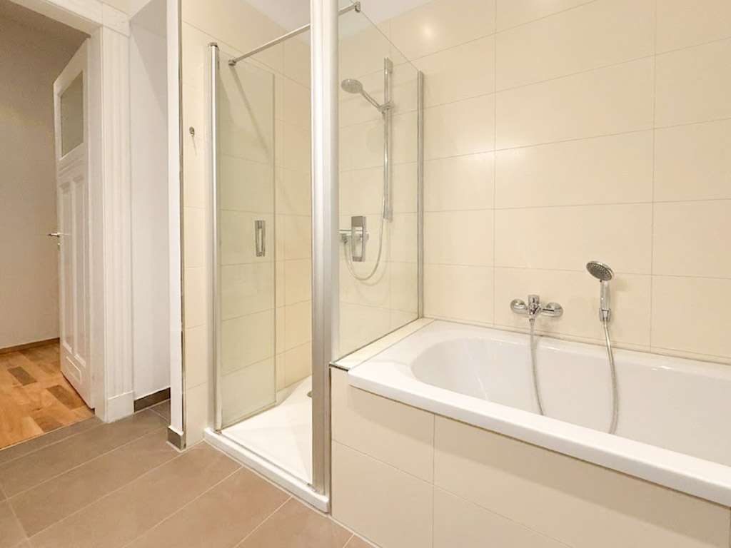 Wanne/Dusche