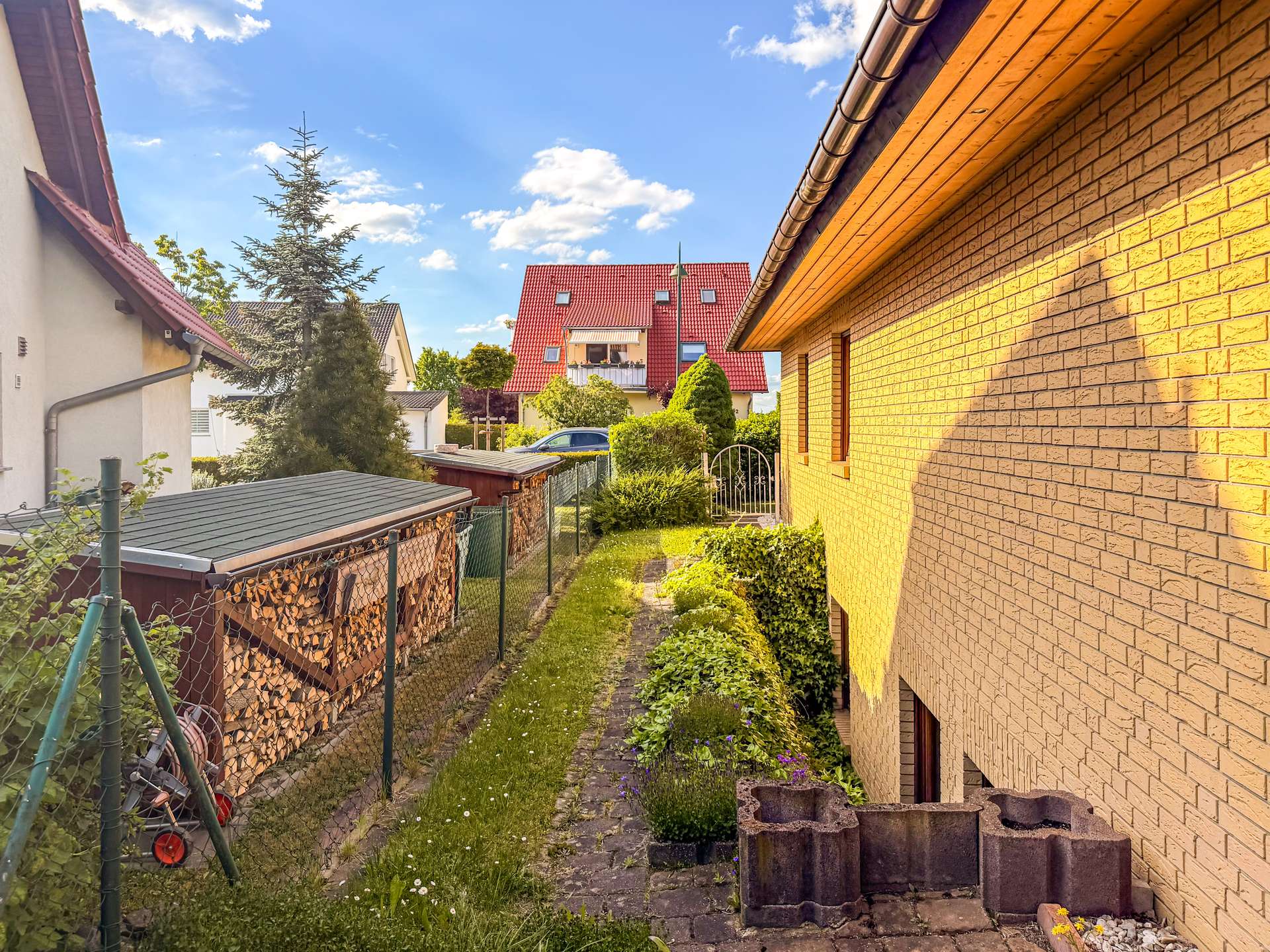 Weg zum Haus