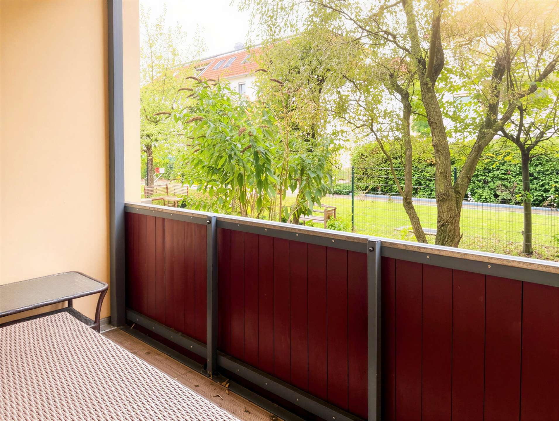 Balkon mit Grünblick