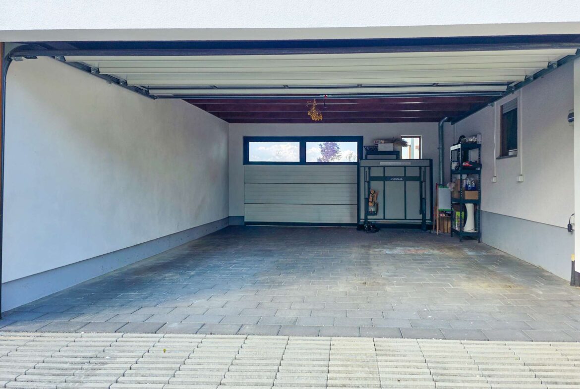 Doppelgarage