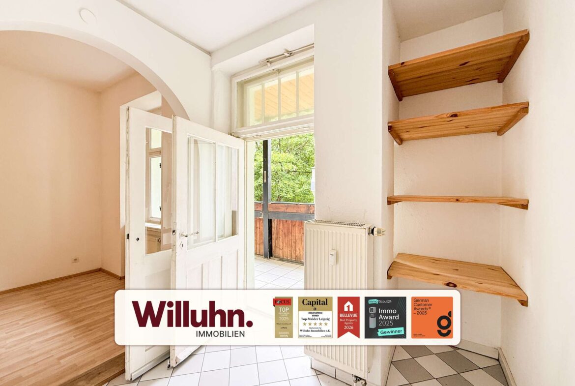 separate Küche mit Balkon