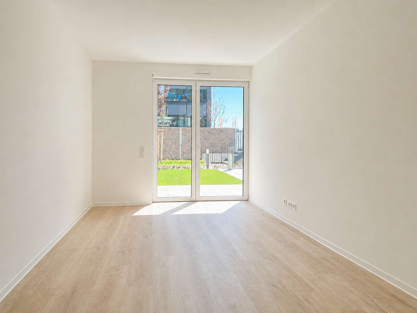 Wohnzimmer mit Terrassenzugang