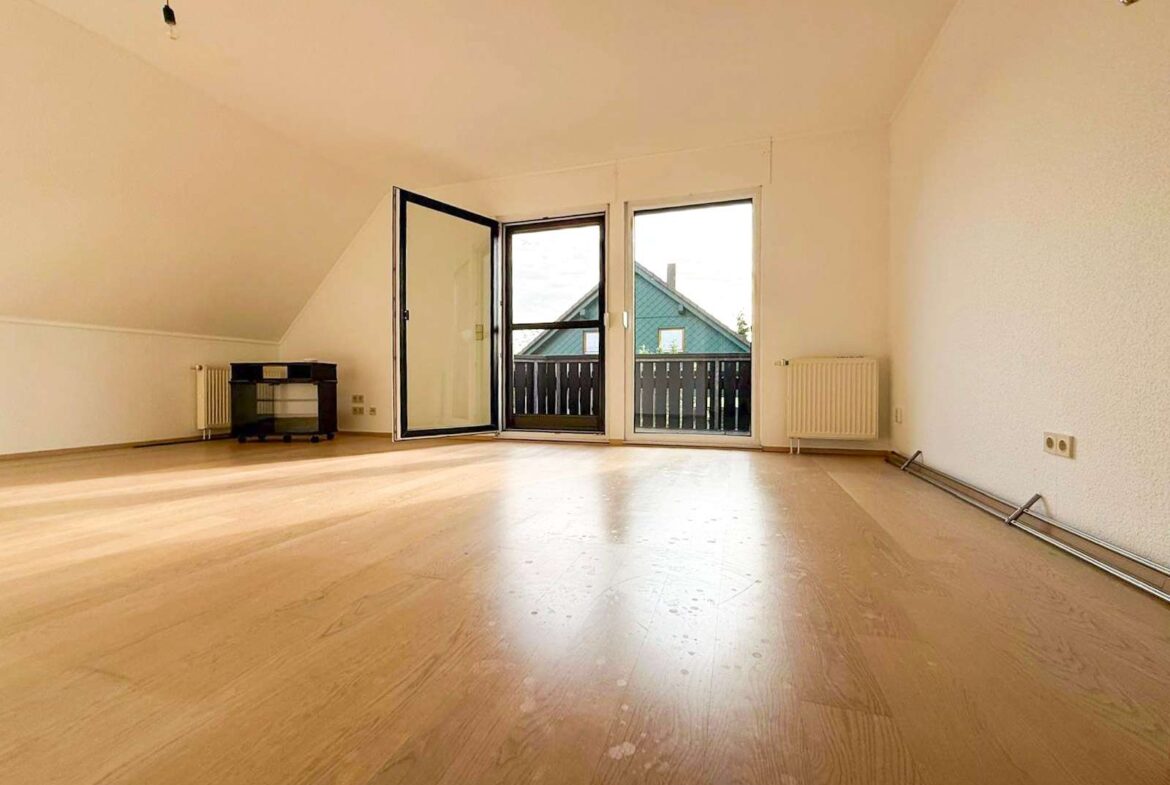 Wohnzimmer Einliegerwohnung OG
