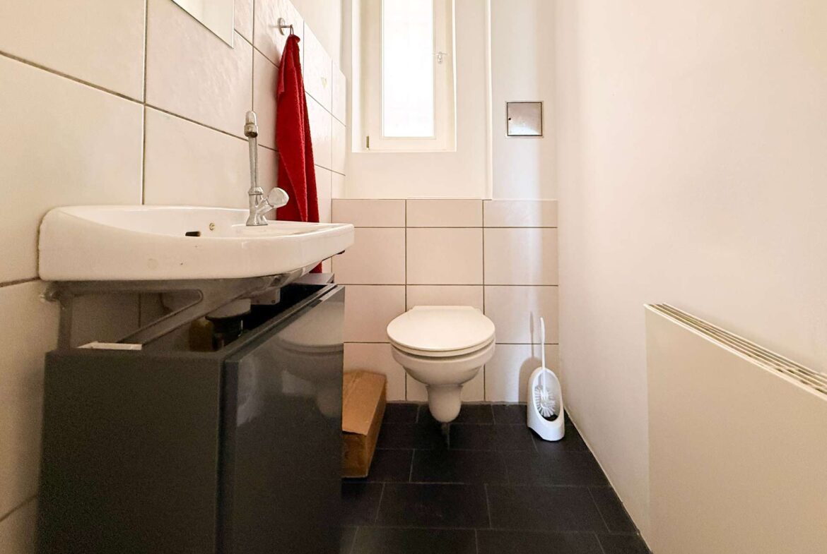 Gäste-WC EG