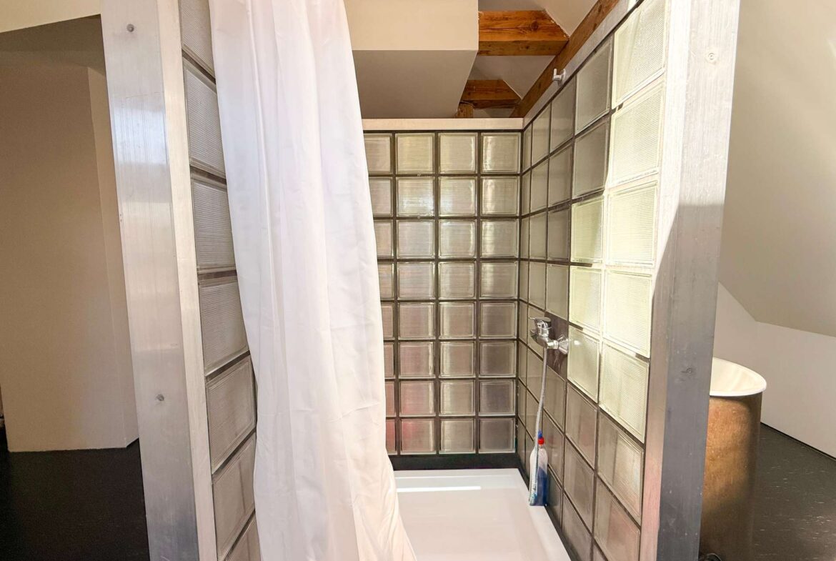 Dusche DG