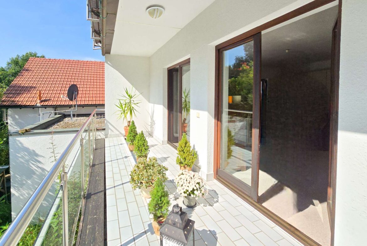 OG Balkon 1