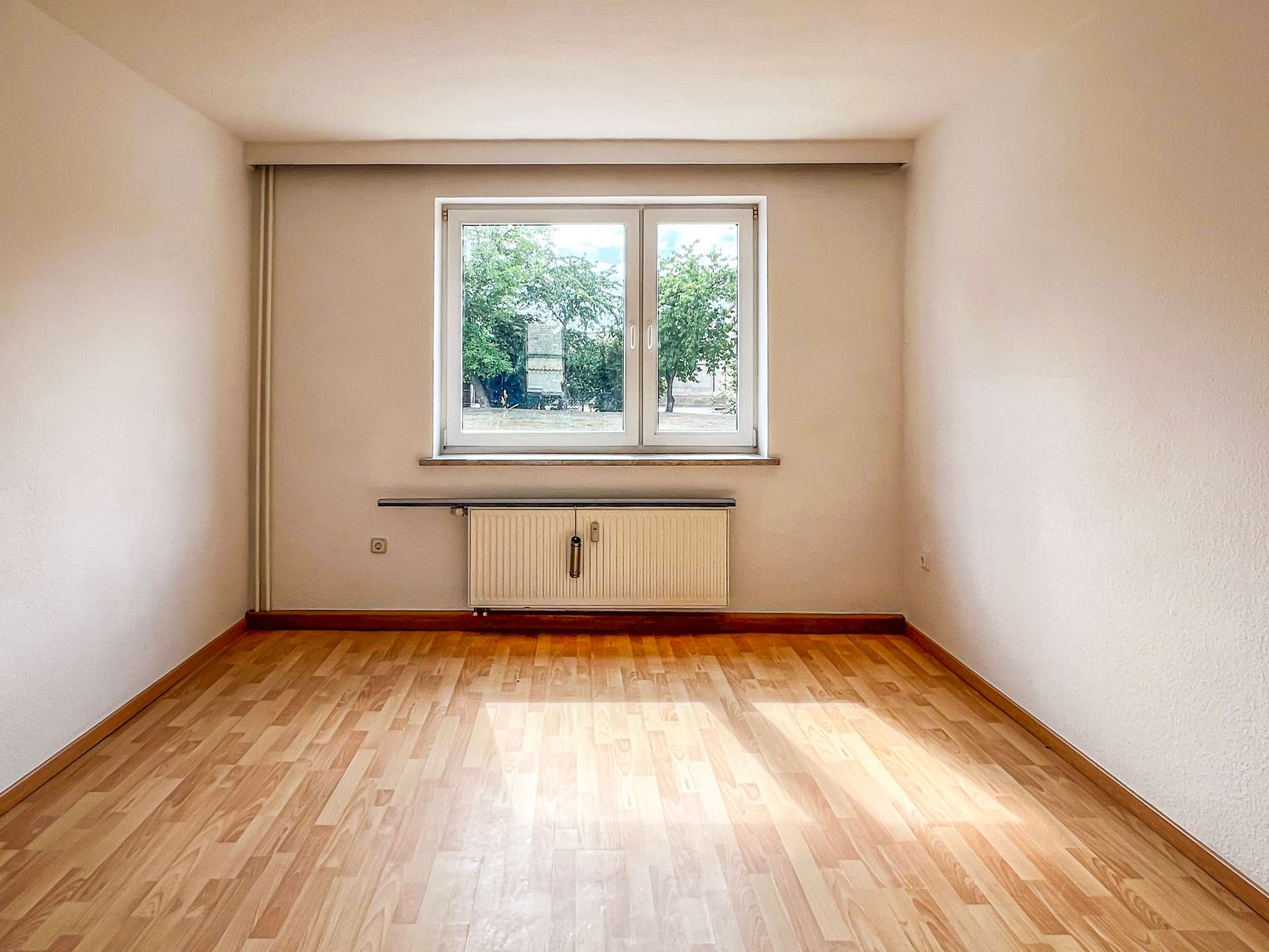 Schlafzimmer EG links