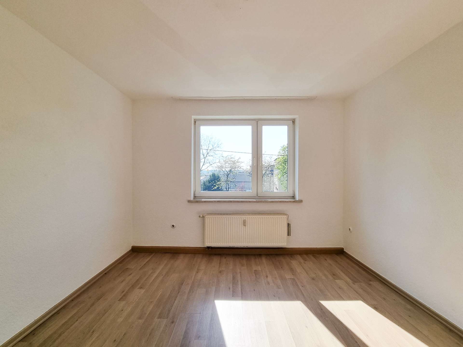 Schlafzimmer 1.OG links