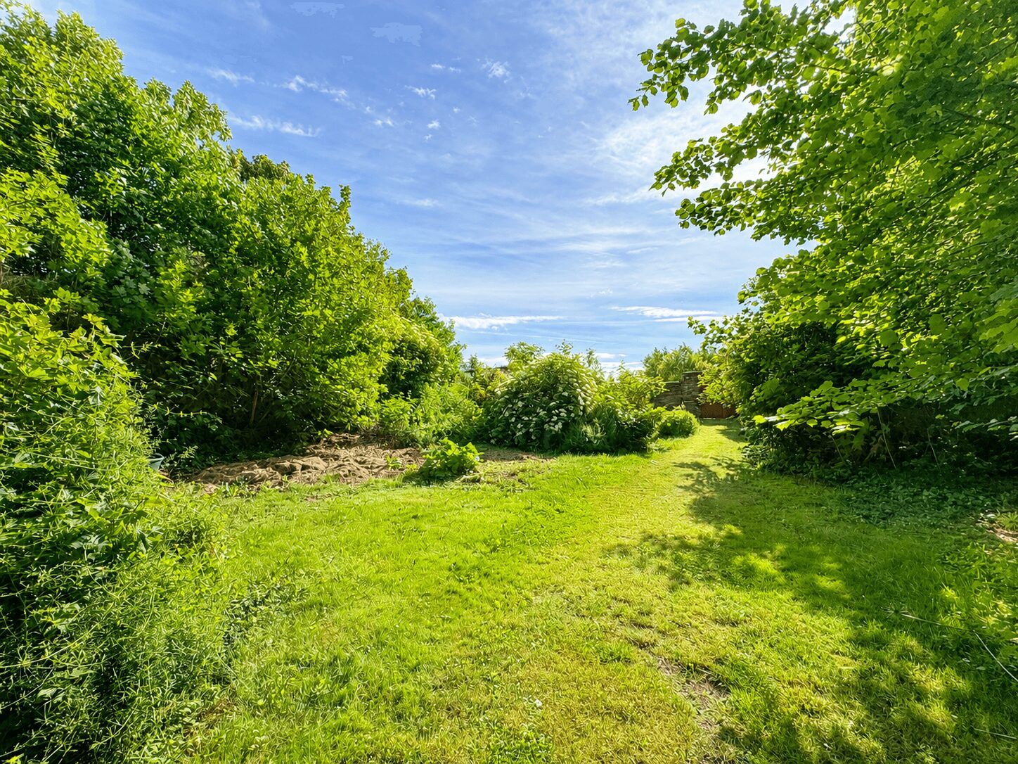 Gemüse- und Obstgarten für Eigenanbau