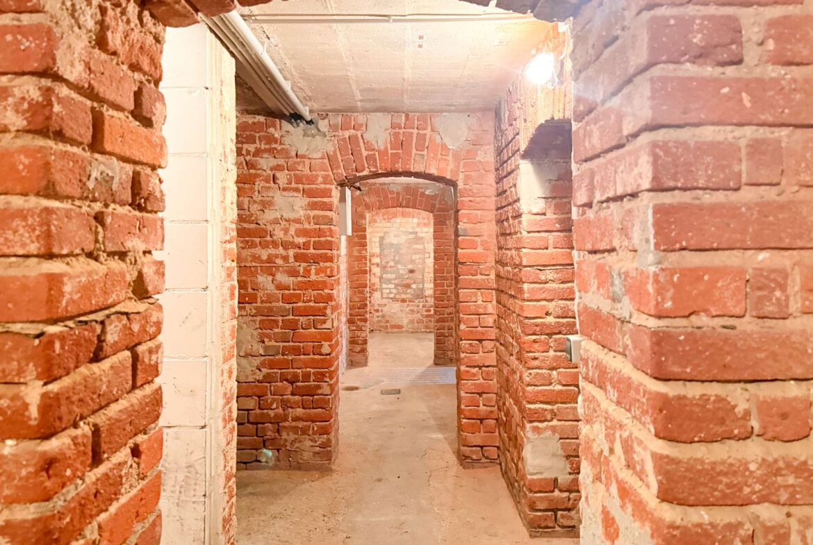 Keller