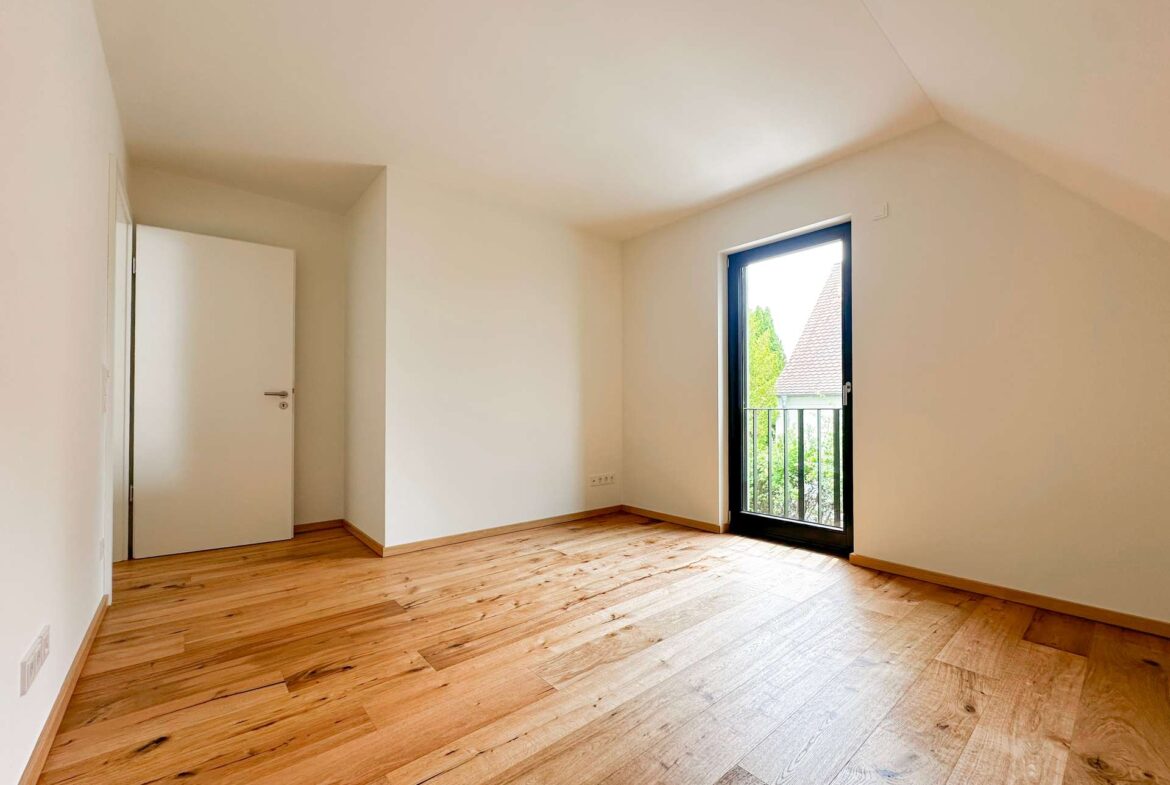 Großzügiges Kinderzimmer