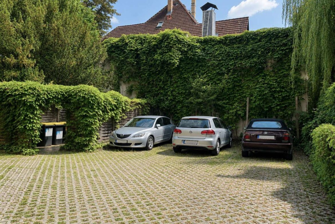 Stellplätze im Innenhof