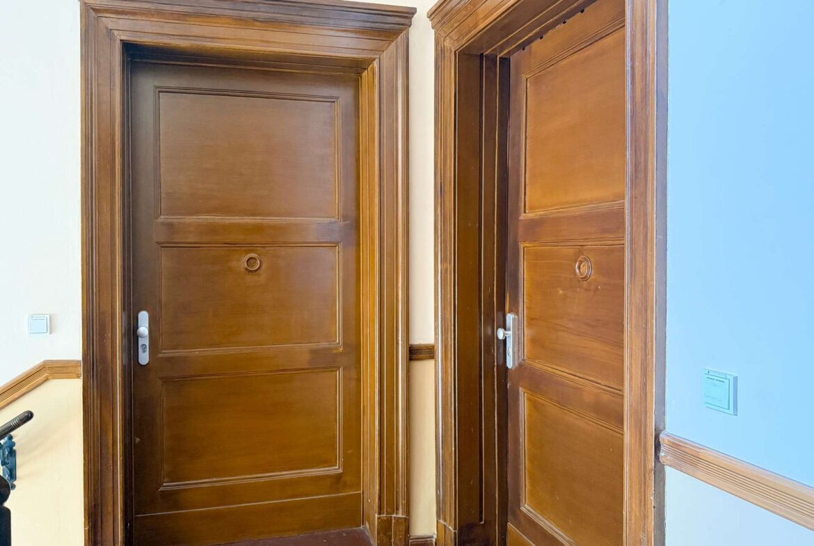 Wohnungstür