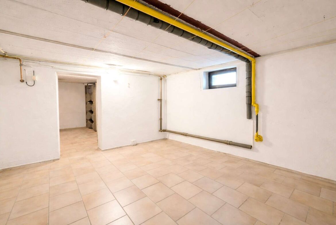 UG viel Fläche