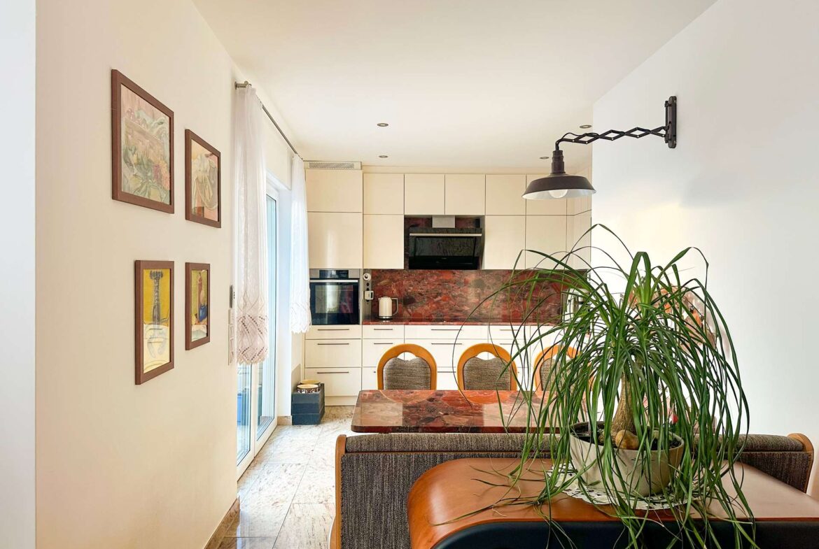 Offenes Esszimmer
