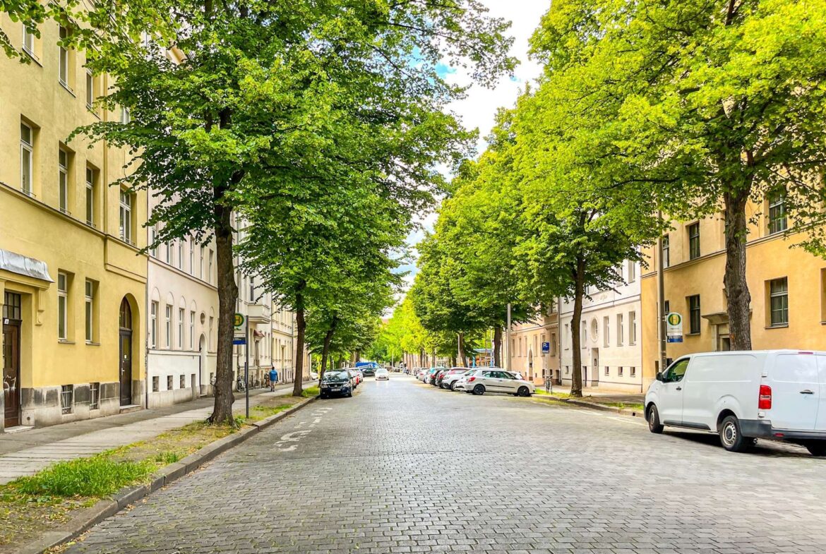 Blick zur Straße