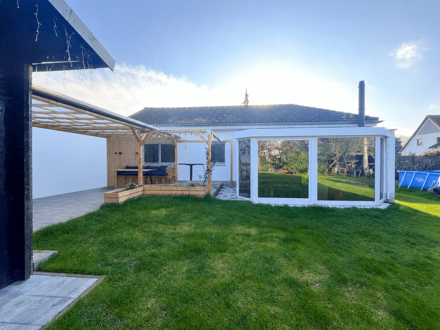 Blick zum Wintergarten