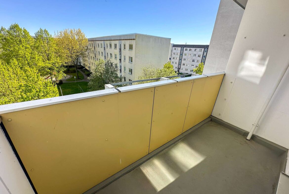Südbalkon zum Innenhof