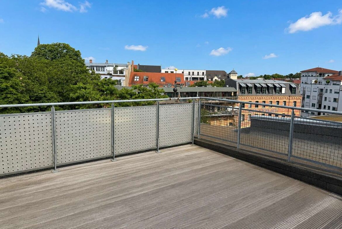 Große Dachterrasse