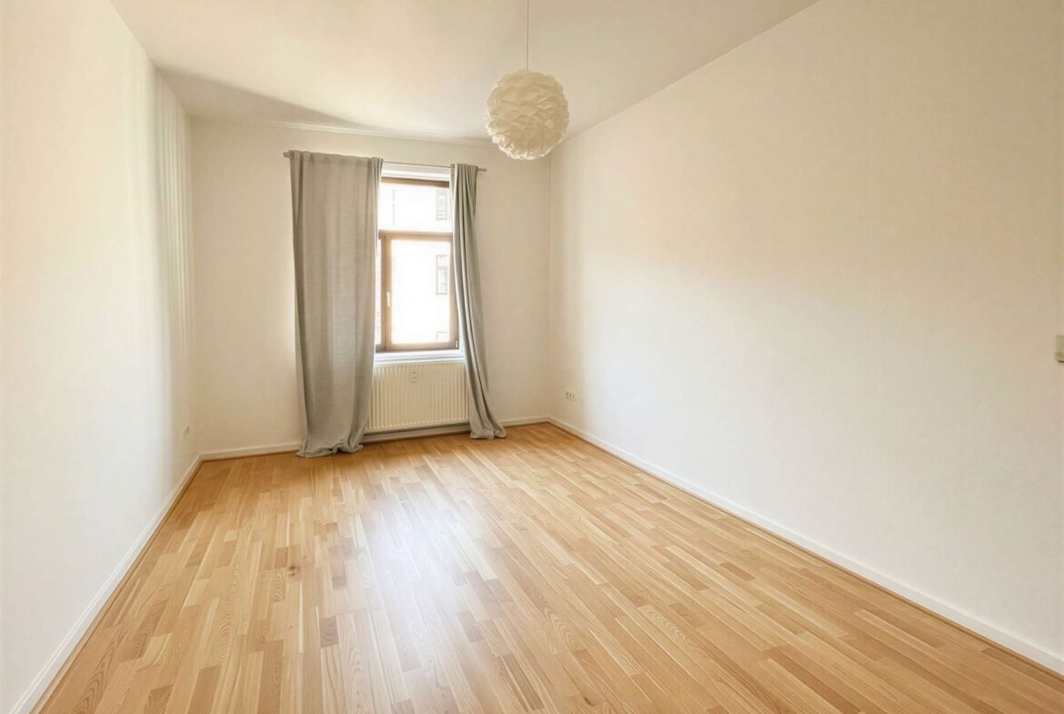 Wohn- und Schlafzimmer (digital geräumt)