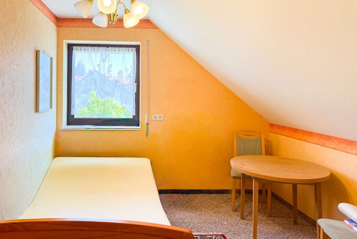 Schlafzimmer 3