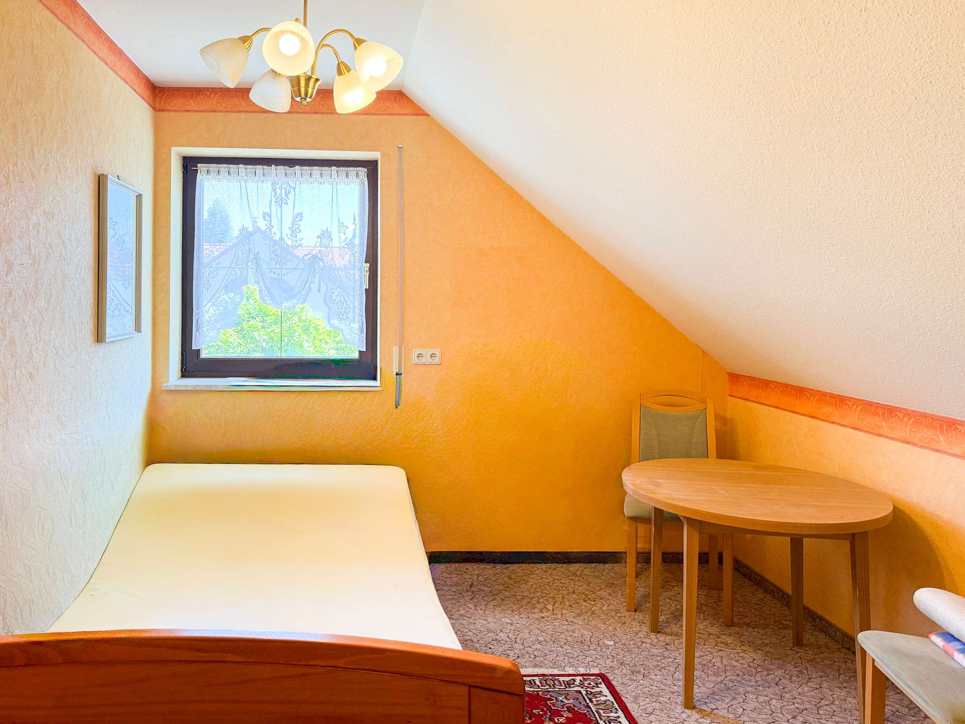Schlafzimmer 3