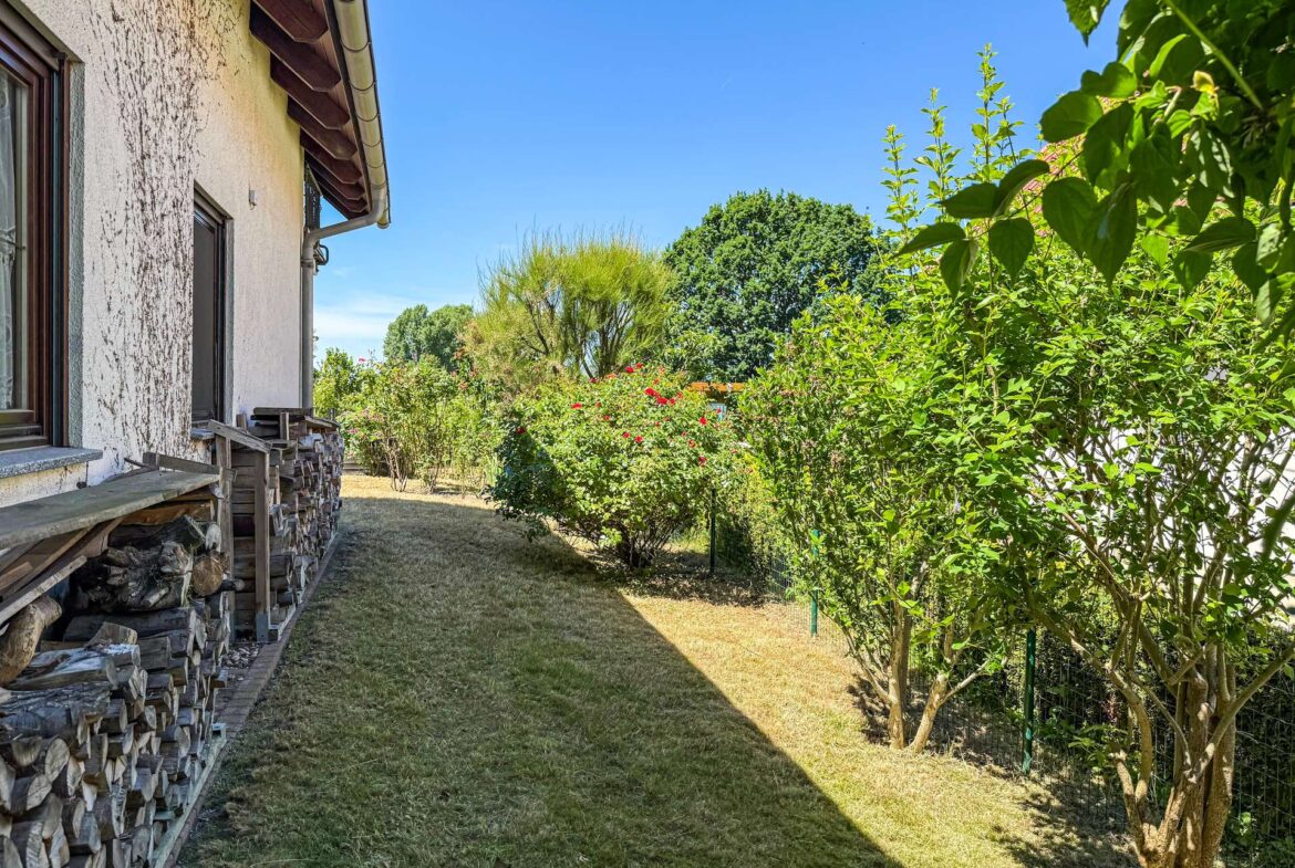 Weg in den Garten
